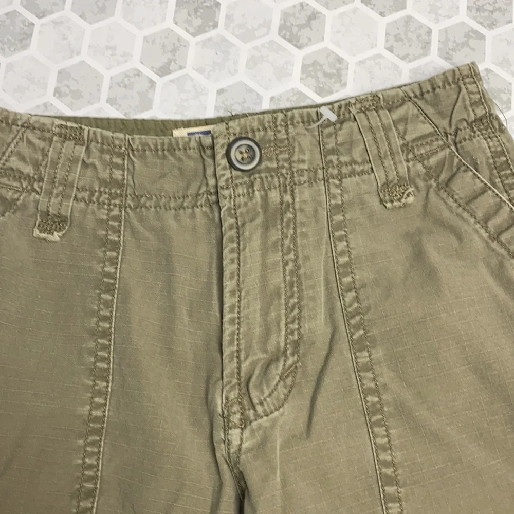 Gap Sz 5 Green Olive Long Bermuda Shorts